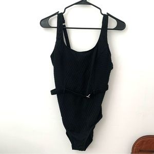 Jantzen One Piece Belted Tummy Control Swimsuit SZ 6